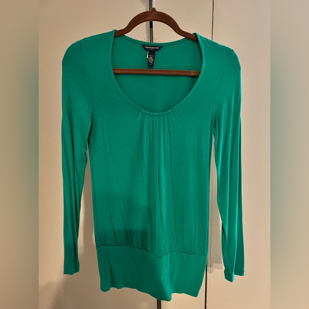 Banana republic scoop neck, green knit, top casual xs